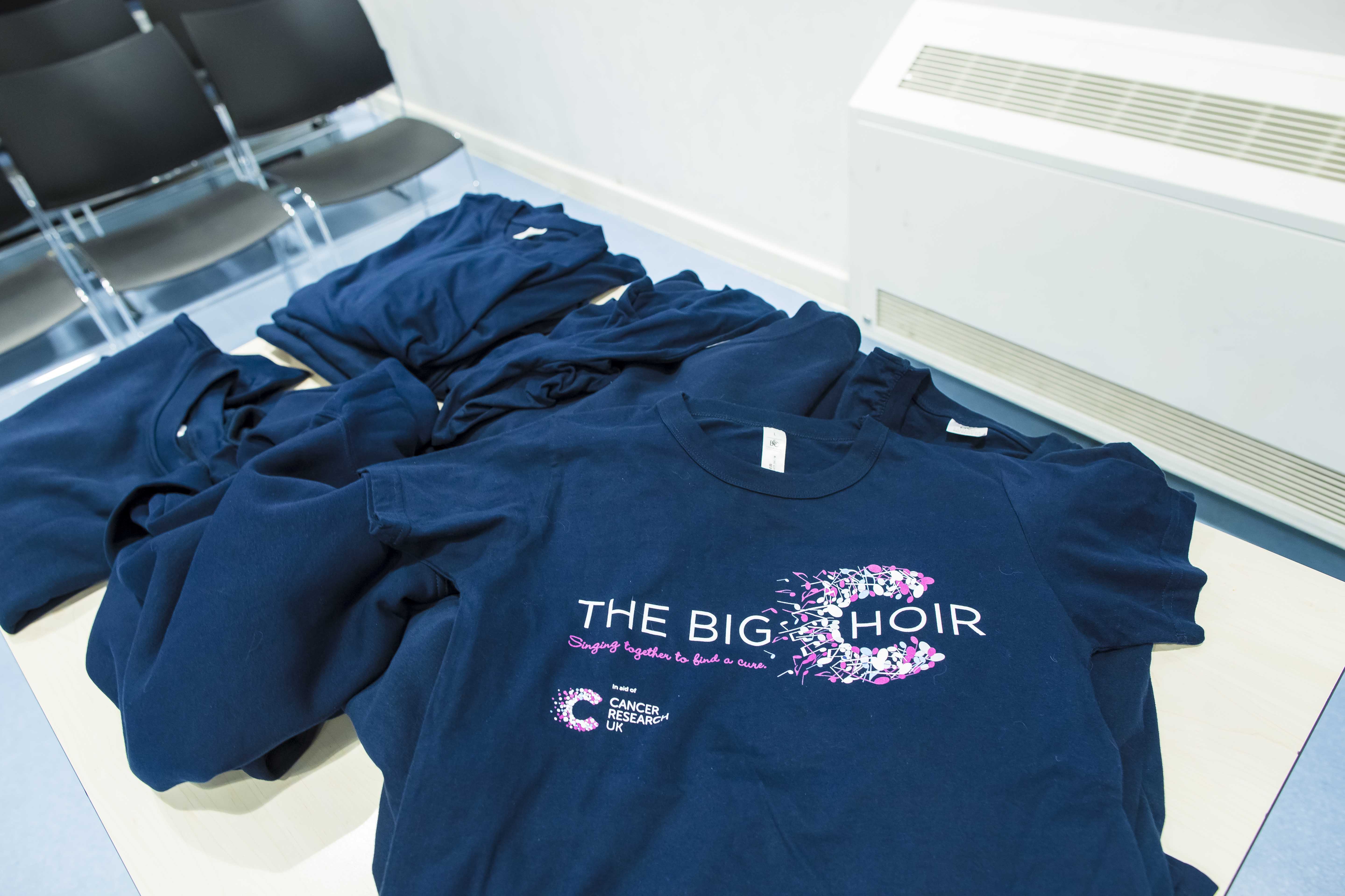 T-SHIRT SIZE CHART T-SHIRT SIZE CHART